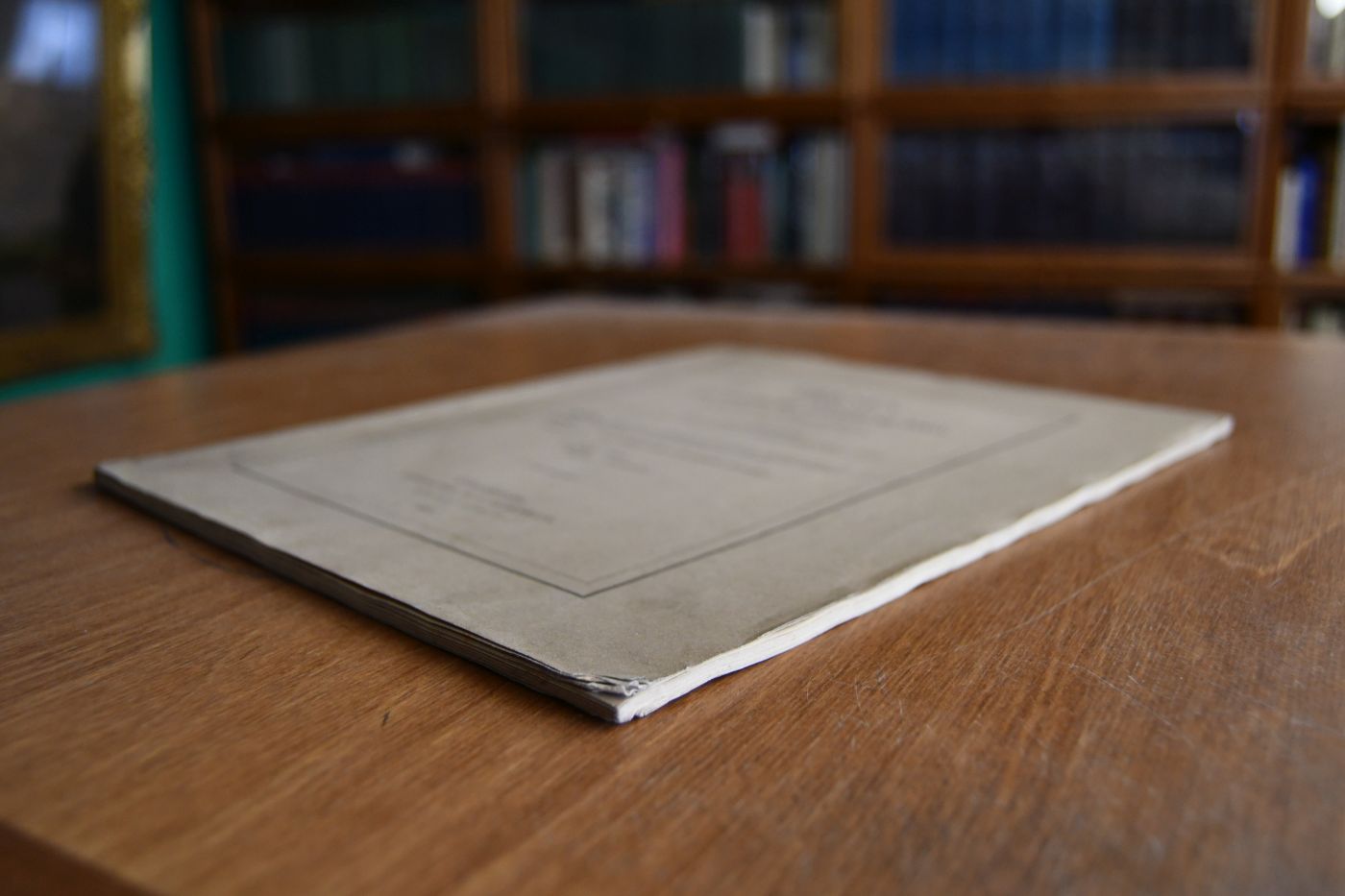 Theses presentees a la Faculte des Sciences de Paris pour le Doctorat es Sciences Physiques, par M. P. Schützenberger, 1re These Essai sur les substitutions des elements electronegatifs aux metaux dans les sels, et sur combinaisons des acides anhydres entre eux. 2e These Propositions de Physique donnees par la faculte.