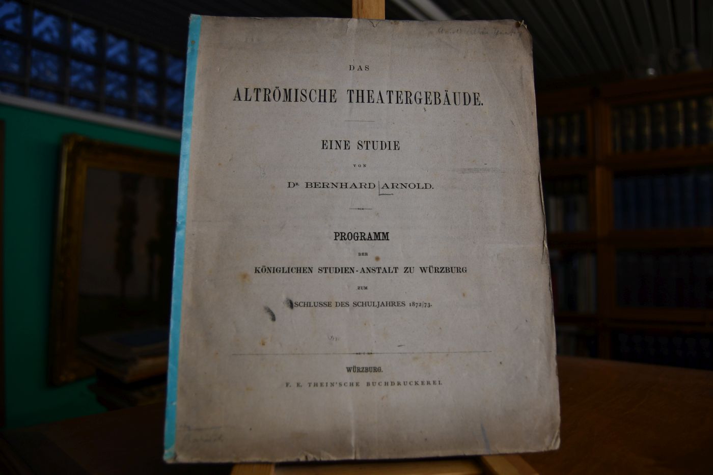 Das altrömische Theatergebäude. Eine Studie.