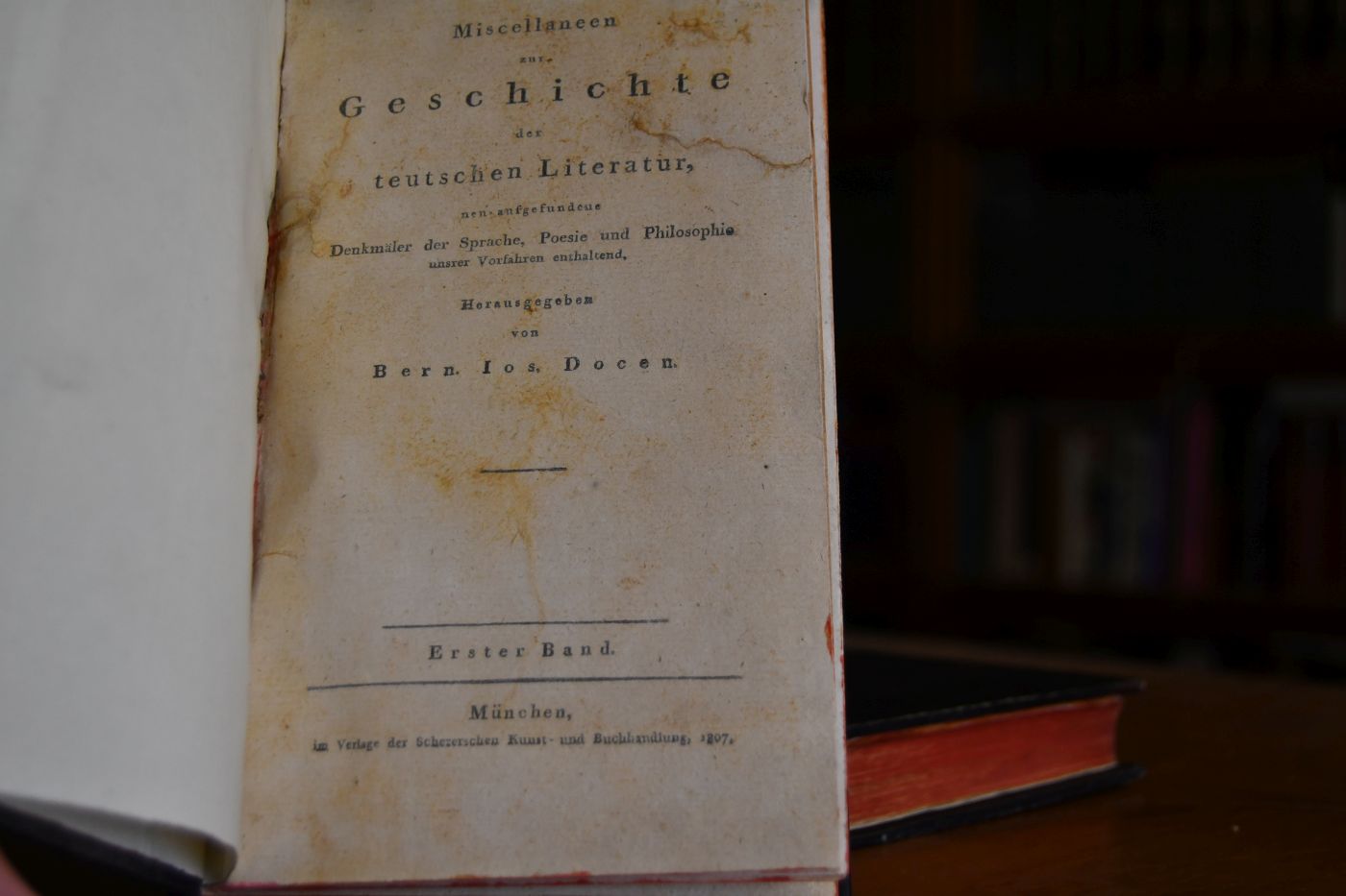 Miscellaneen zur Geschichte der teutschen Literatur, neu aufgefundene Denkmäler der Sprache, Poesie und Philosophie unsrer Vorfahren enthaltend. 2 Bde.