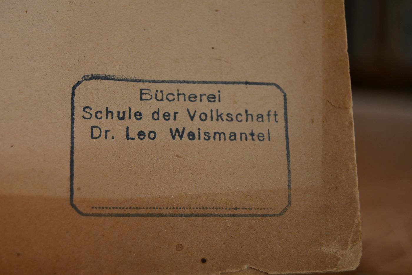 Sammlung eidlicher Aussagen über Gewaltakte der französisch - belgischen Truppen im Ruhrgebiet. ( 3.Folge). Reichstag Drucksache 6121, ausgegeben am 3. August 1923.