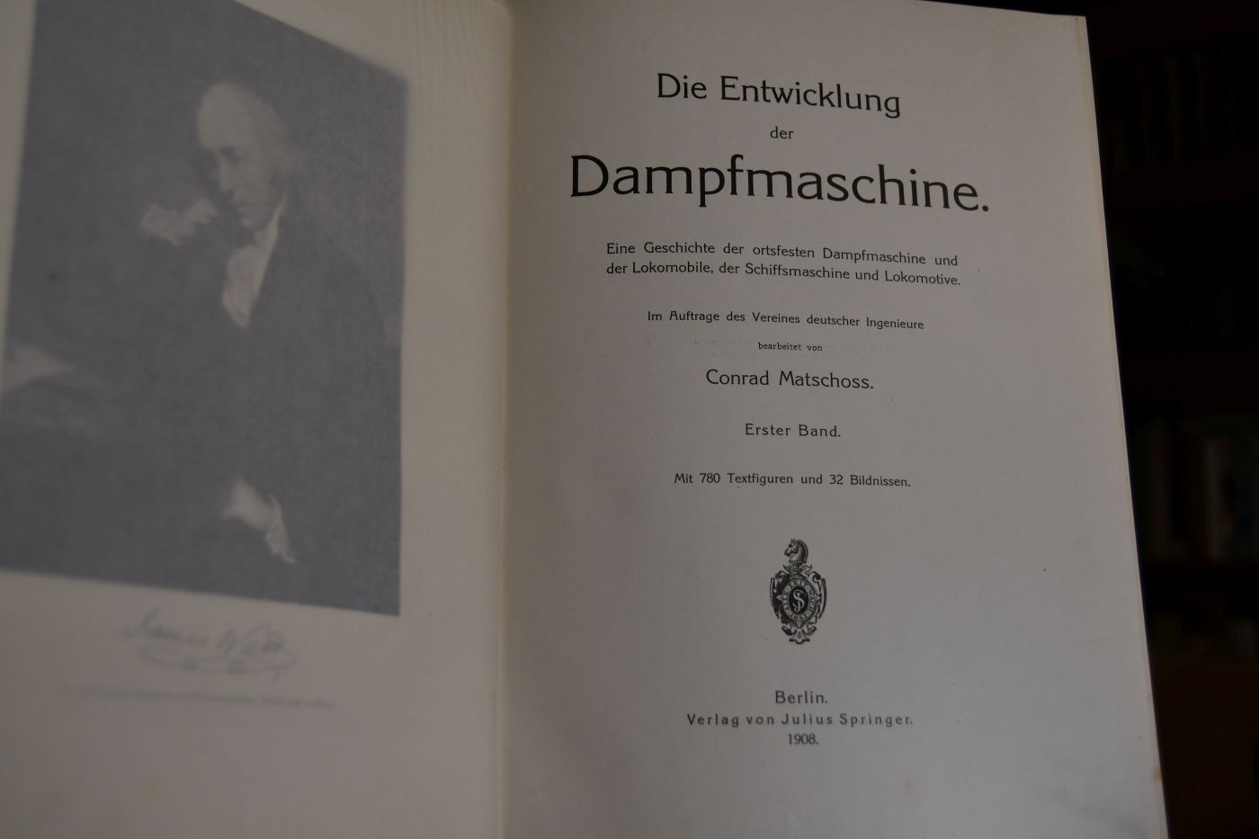 Die Entwicklung der Dampfmaschine. Eine Geschichte der ortsfesten Dampfmaschine und der Lokomobile, der Schiffsmaschine und Lokomotive. 2 Bde.