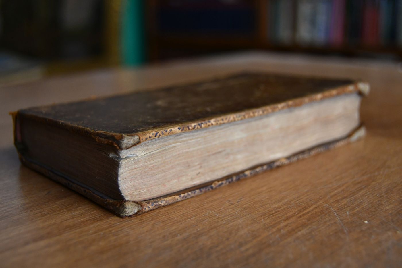 The works of Moliere, French and English. 7. Band (von 10) apart.