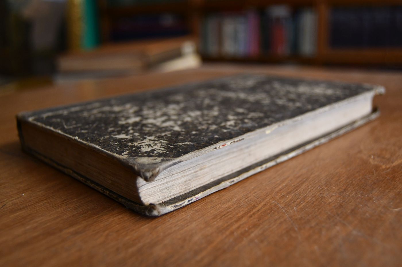 Schopenhauer-Lexikon. Ein philosophisches Wörterbuch, nach Arthur Schopenhauers sämmtlichen Schriften und handschriftlichem Nachlaß berabeitet. Erster Band (von 2) Aberglaube bis Jury. Apart.