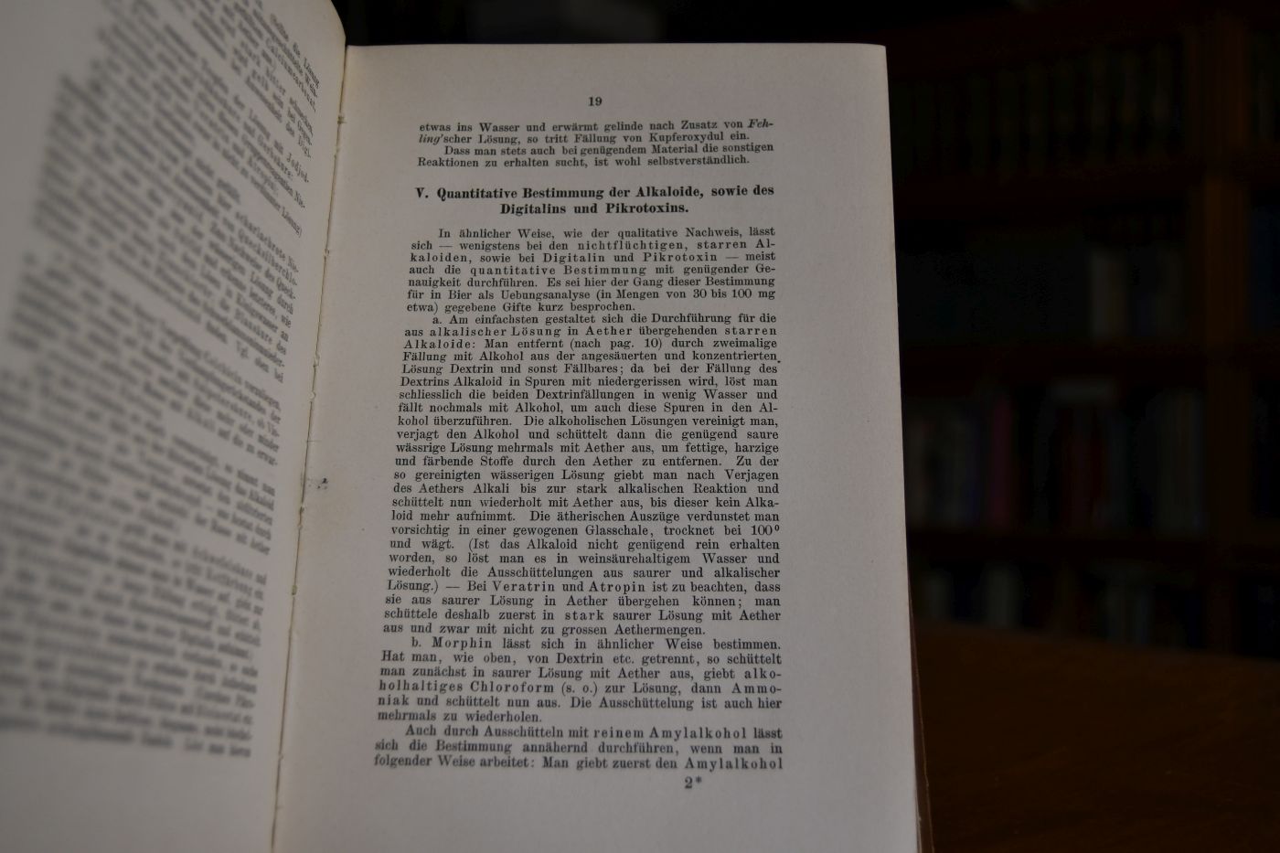 Practicum für Pharmaceuten. Analytische Uebungen und Präparate im Anschluss an die "Einleitung in die chemische Analyse" und das Arzneibuch.