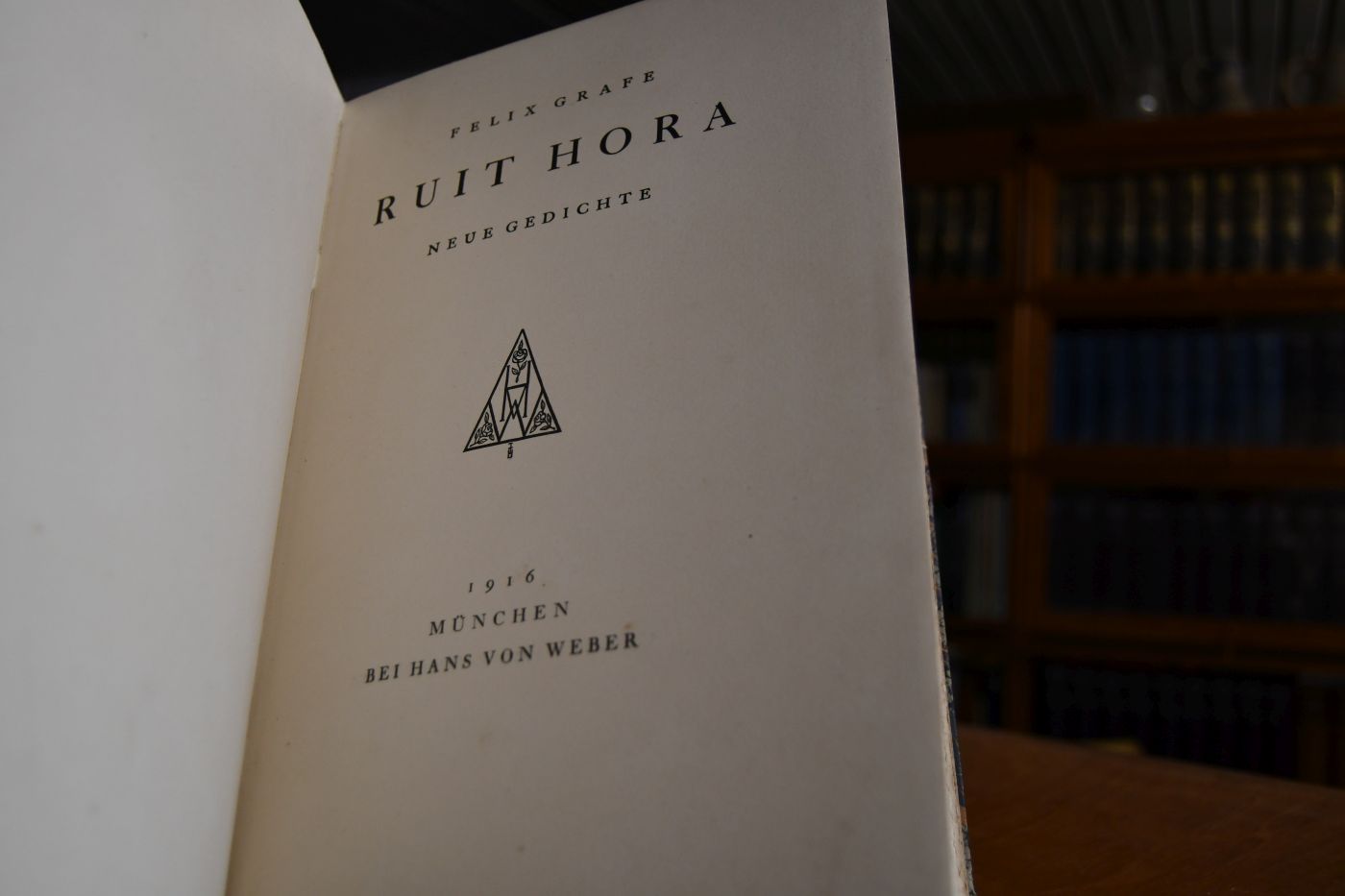 Ruit Hora. Neue Gedichte.