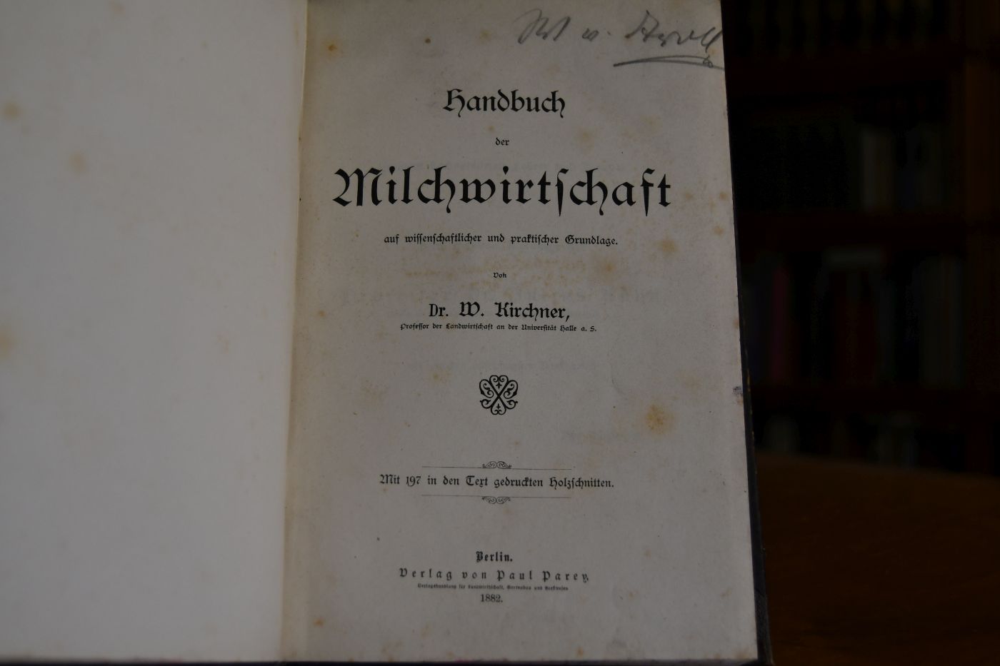 Handbuch der Milchwirtschaft auf wissenschaftlicher und praktischer Grundlage.