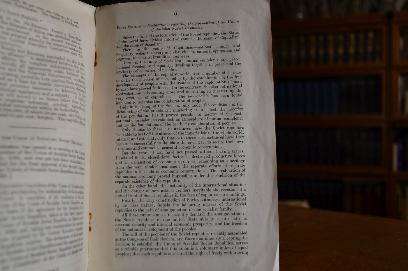 Soviet Russia A Description of the various Political Units existing on Russian Territory to which is appended the Constitution of the Union of Socialist Soviet Republics of July 6, 1923. Compiled from material supplied by the British Commercial Mission in Moscow.