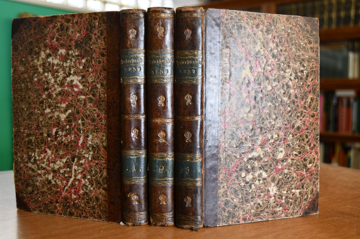 Feierstunden für Freunde der Kunst, Wissenschaft und Literatur. Zeitschrift für die edlere vaterländische Jugend, für ihre Freunde und jeden Gebildeten. Erster bis dritter Band.