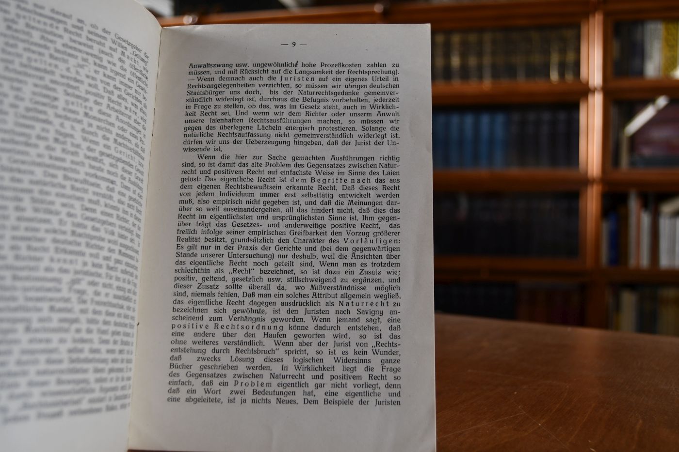 Quousque tandem, iurisconsulti? Klageschrift eines deutschen Staatsbürgers gegen die Rechtswissenschaft.
