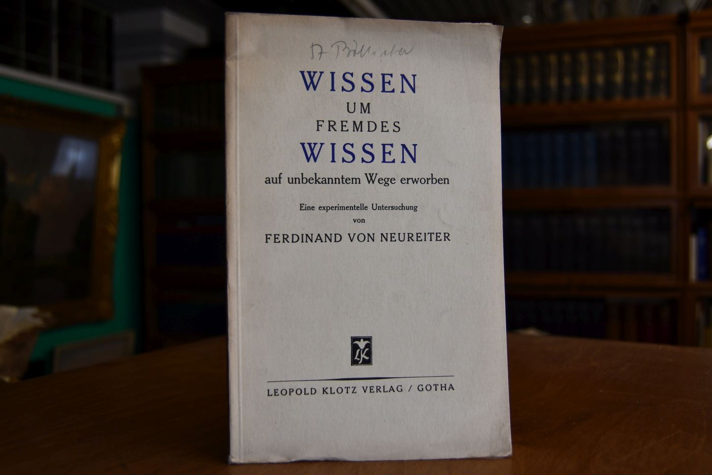 Wissen um fremdes Wissen auf unbekanntem Wege erworben. Eine experimentelle Untersuchung.
