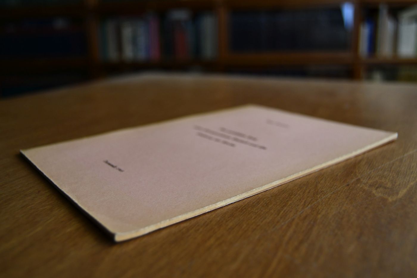 Das geistliche Amt, seine übergeordnete Gestalt und die Ordnung der Kirche. Eine theologische und kirchenrechtliche Untersuchung zur Grundordnung der Evangelischen Kirche in Hessen und Nassau.