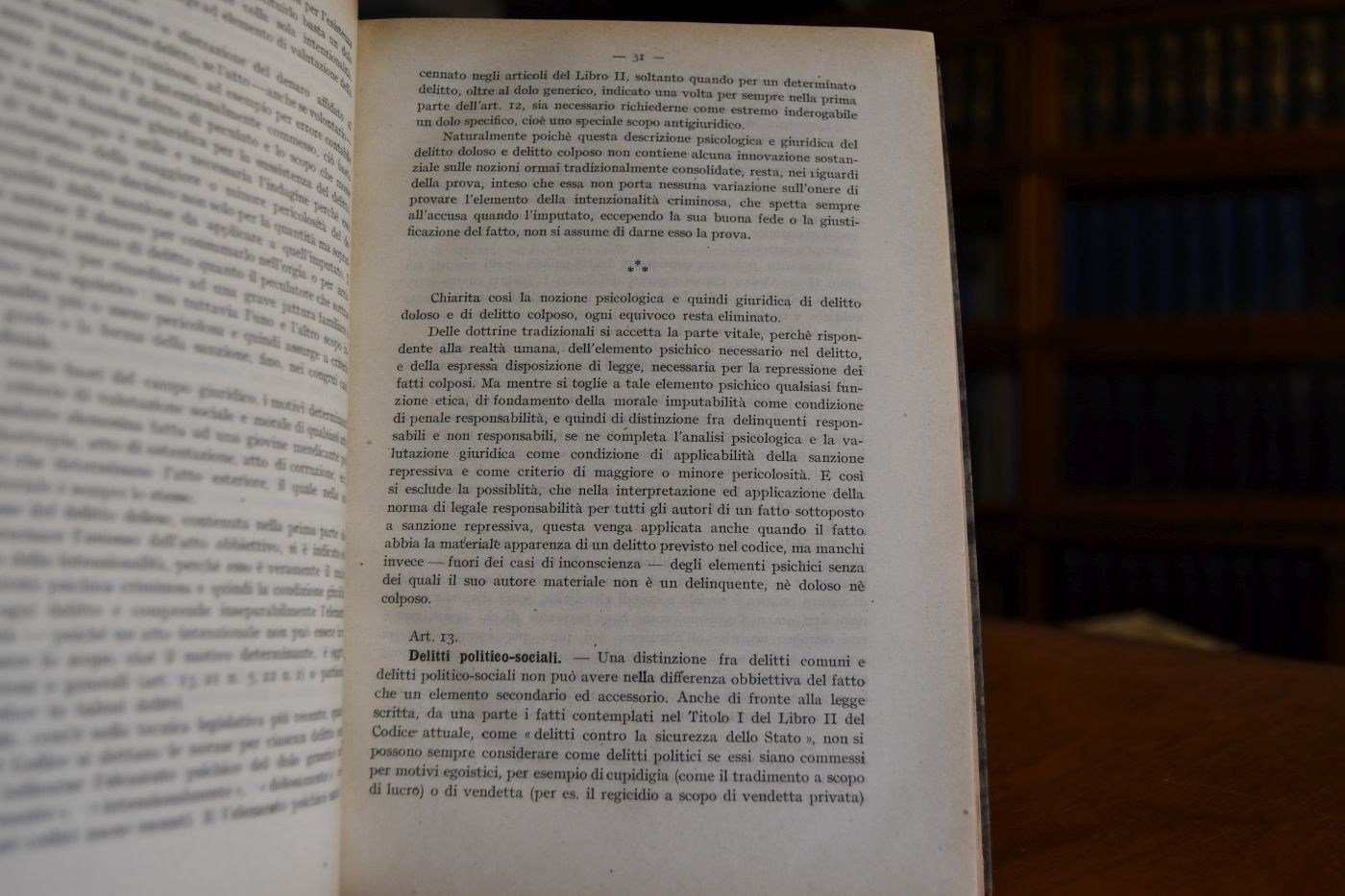 Relazione sul Progetto preliminare di Codice Penale Italiano (Libro I). Denkschrift und Vorentwurf zu einem italienischen Strafgesetzbuch (I. Buch).