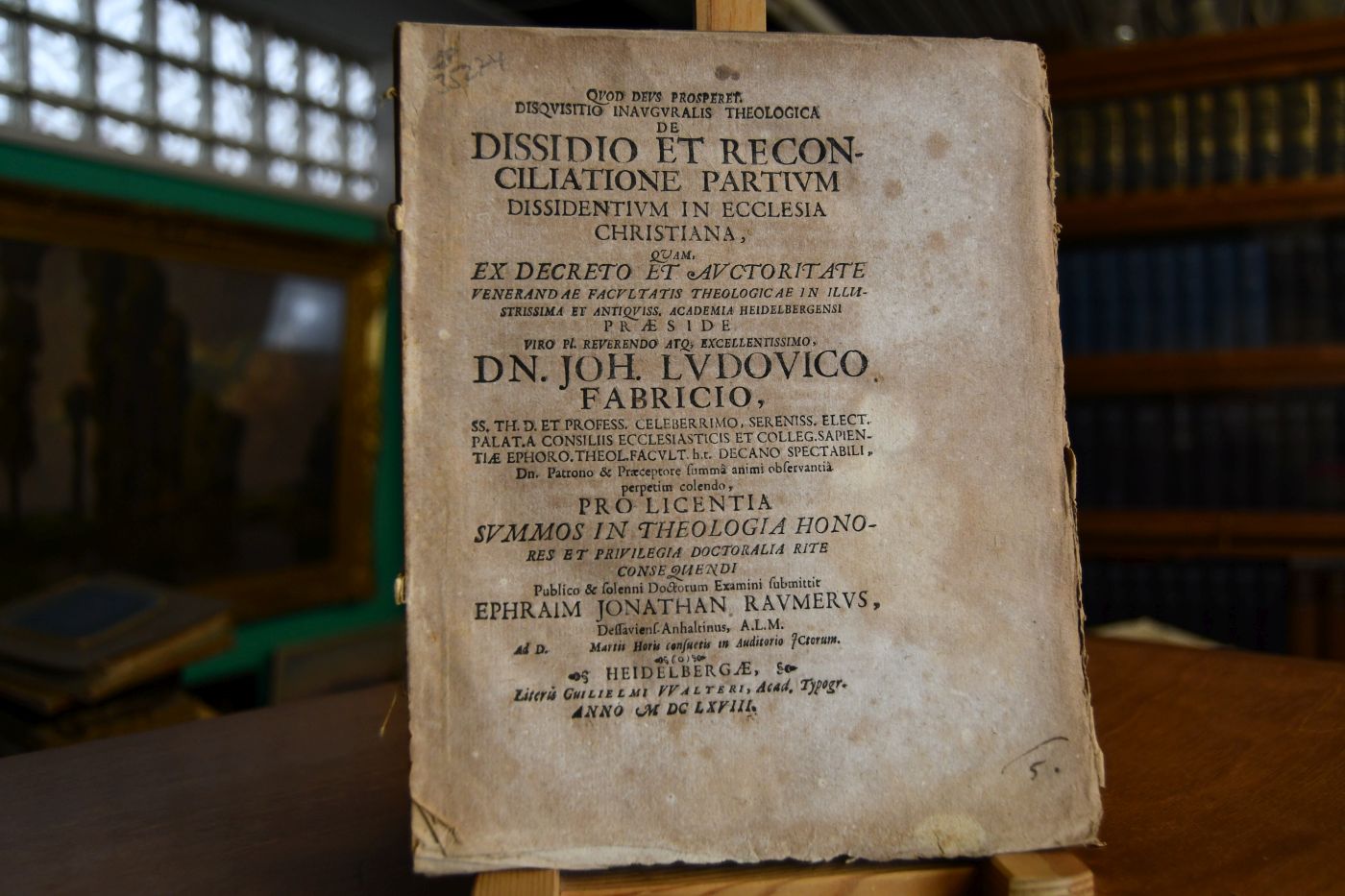 Disquisitio Inauguralis Theologica De Dissidio Et Reconciliatione Partium Dissidentium In Ecclesia Christiana / Quam ... Praeside ... Dn. Joh. Ludovico Fabricio ... Publico & solenni Doctorum Examini submittit Ephraim Jonathan Raumerus, Dessauiens-Anhaltinus, A.L.M. Ad D. Martii ...