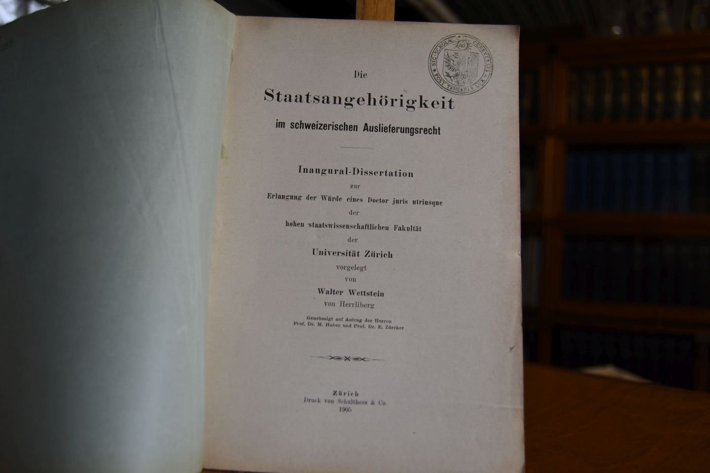 Die Staatsangehörigkeit im schweizerischen Auslieferungsrecht.