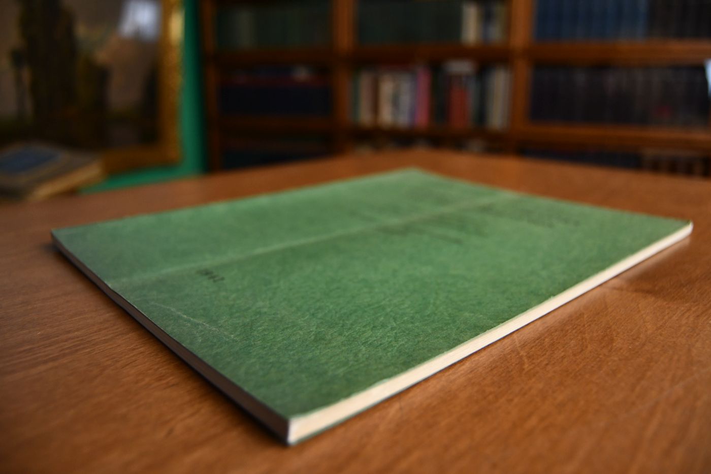 Philadelphia libraries and their holdings.