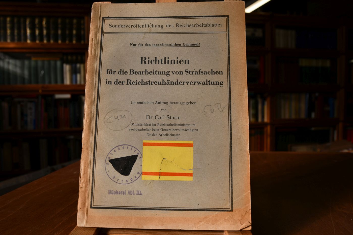 Richtlinien für die Bearbeitung von Strafsachen in der Reichstreuhänderverwaltung.