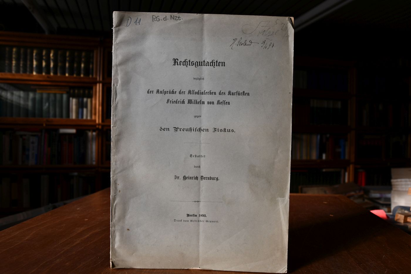 Rechtsgutachten bezüglich der Ansprüche der Allodialerben des Kurfürsten Friedrich Wilhelm von Hessen gegen den Preussischen Fiskus. Erstattet durch Heinrich Dernburg.