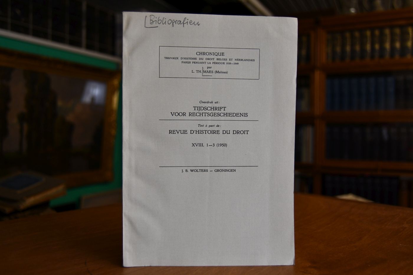 Chronique d`histoire du droit belges et neerlandais parus pendant la periode 1939 - 1949.