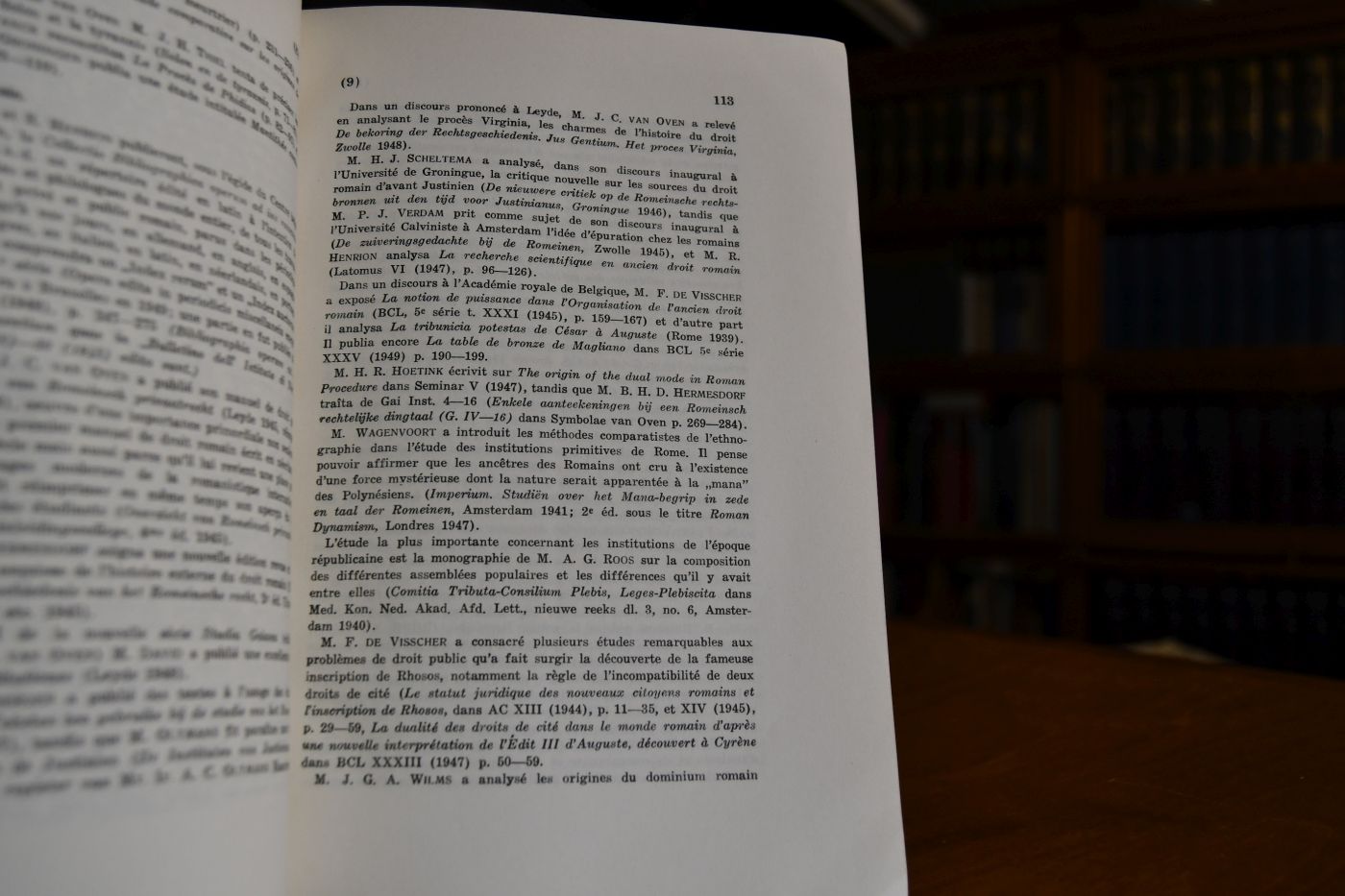 Chronique d`histoire du droit belges et neerlandais parus pendant la periode 1939 - 1949.