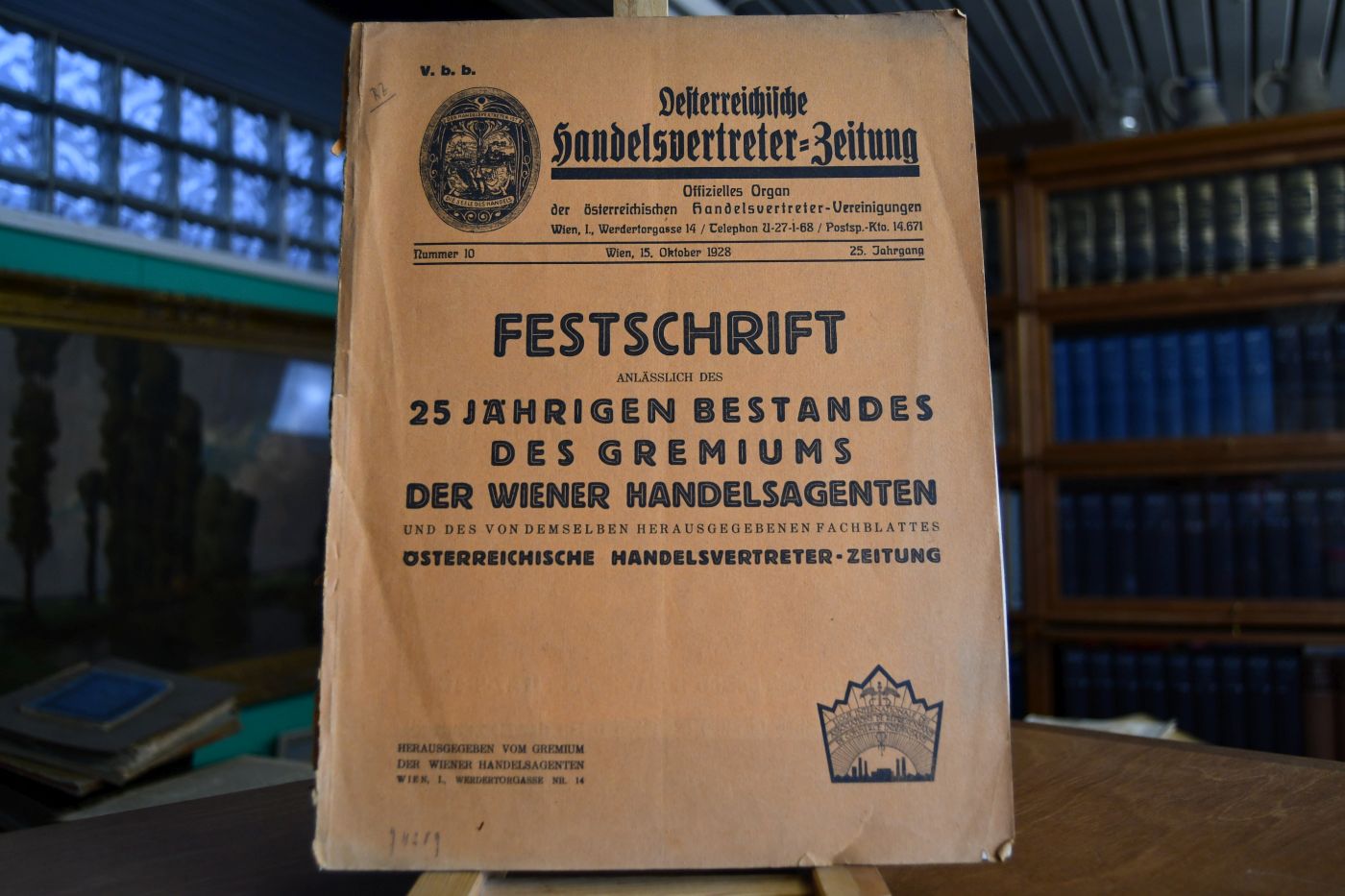 Festschrift anlässlich des 25 jährigen Bestandes des Gremiums der Wiener Handelsagenten und des von demselben herausgegebenen Fachblattes Österreichische Handelsvertreter-Zeitung.