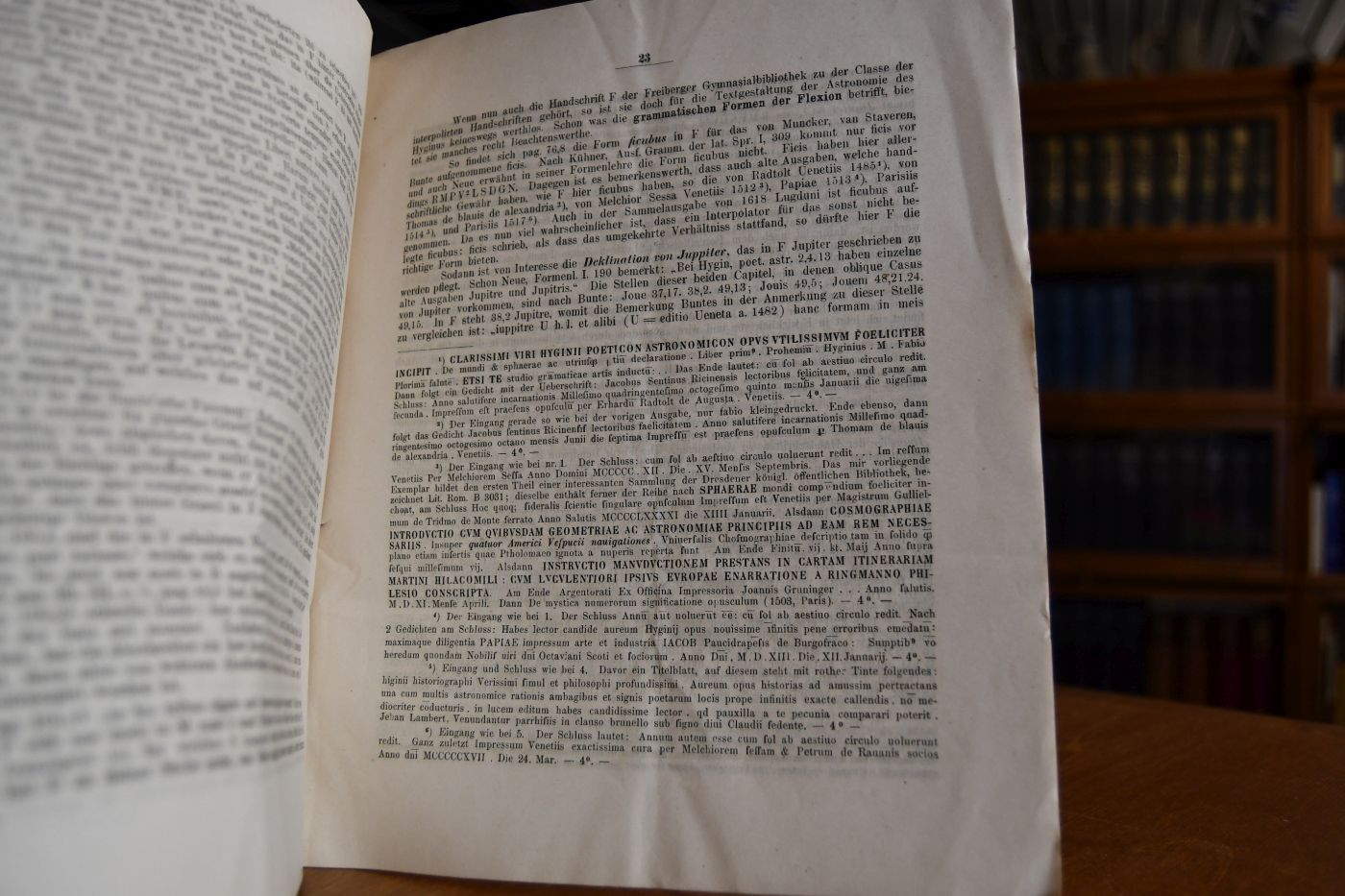 Gymnasium Albertinum zu Freiburg. Programm womit zu den öffentlichen Prüfungen der Classen am 10. und 11. April im Namen des Lehrercollegiums ergebenst einladet Friedrich Richard Franke. Inhalt Die Hyginhandschrift der Freiberger Gymnasialbibliothek. Eine kritische Untersuchung von Eduard C.H. Heydenreich. 2. Schulnachrichten.