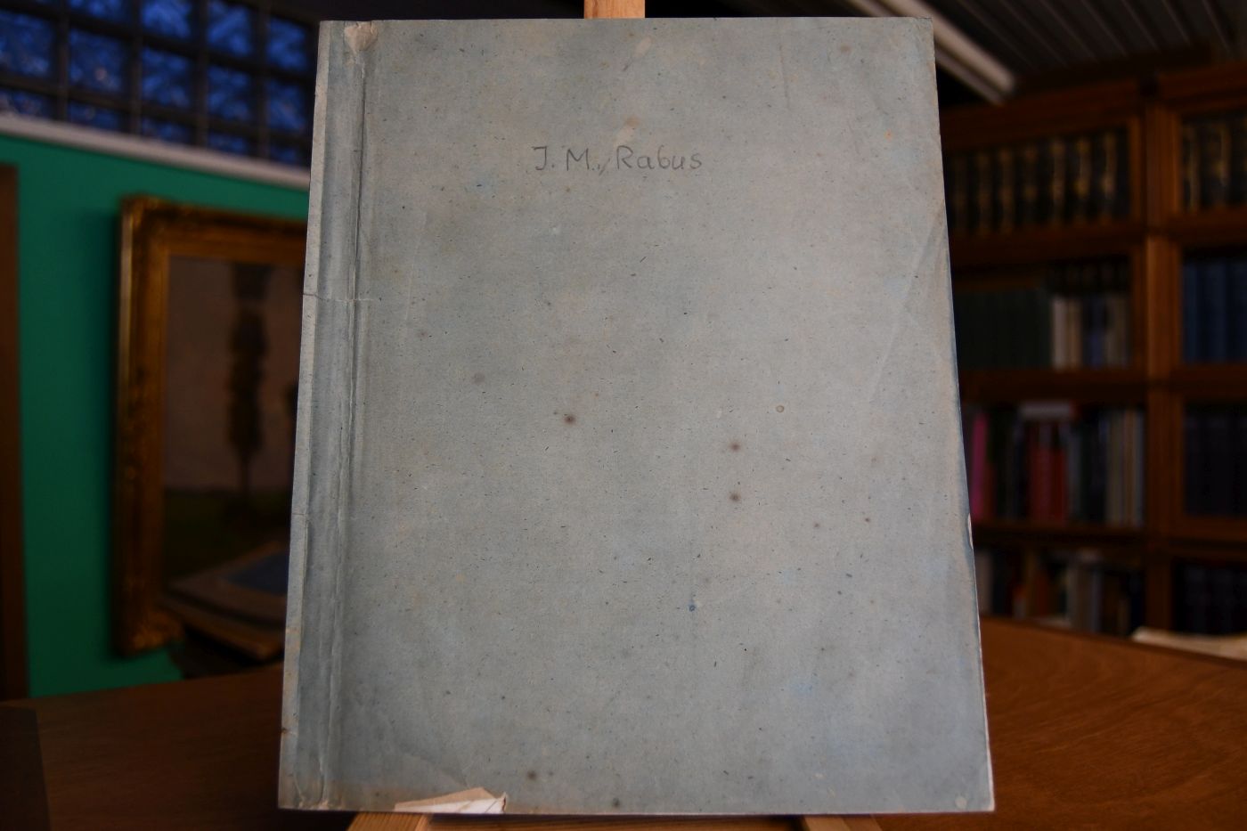 Ad solemnia anniversaria Gymnasii Regii Augustani Augustanae confessioni addicti A.D. VI. Kal. Septembres MDCCCL, rite peragenda invitat Rectoris et Collegarum nomine Joannes Michael Rabus. Inest Dissertatio de Ornamentis triumphalibus.