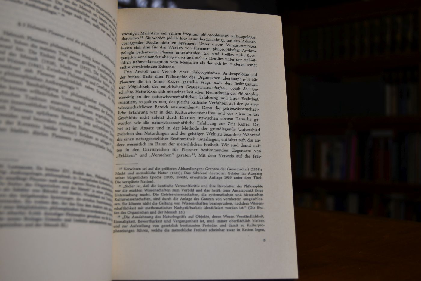 Die exzentrische Position des Menschen. Helmuth Plessners philosophische Anthropologie.
