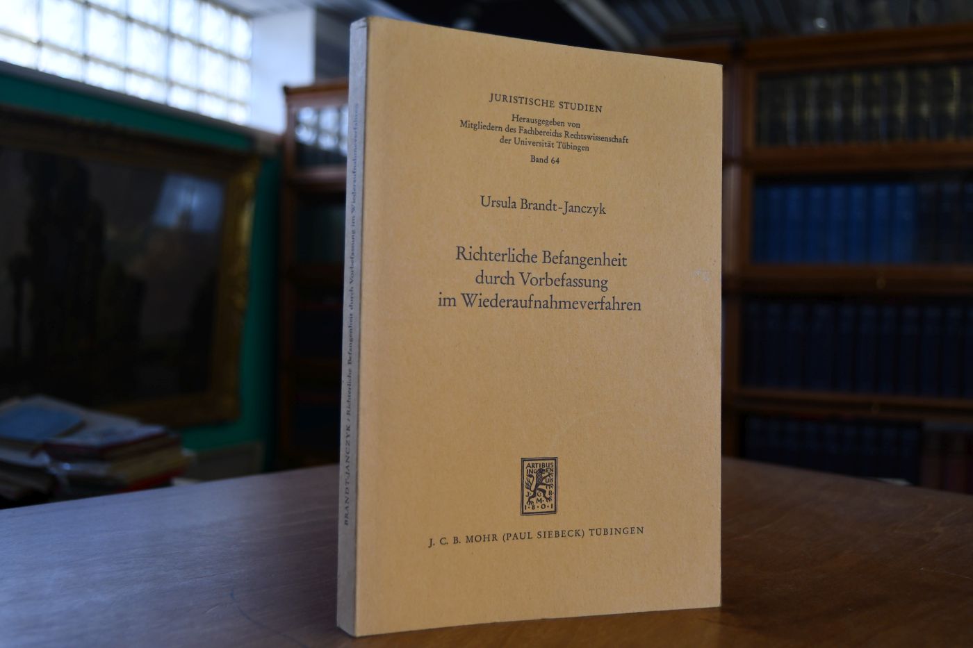 Richterliche Befangenheit durch Vorbefassung im Wiederaufnahmeverfahren.