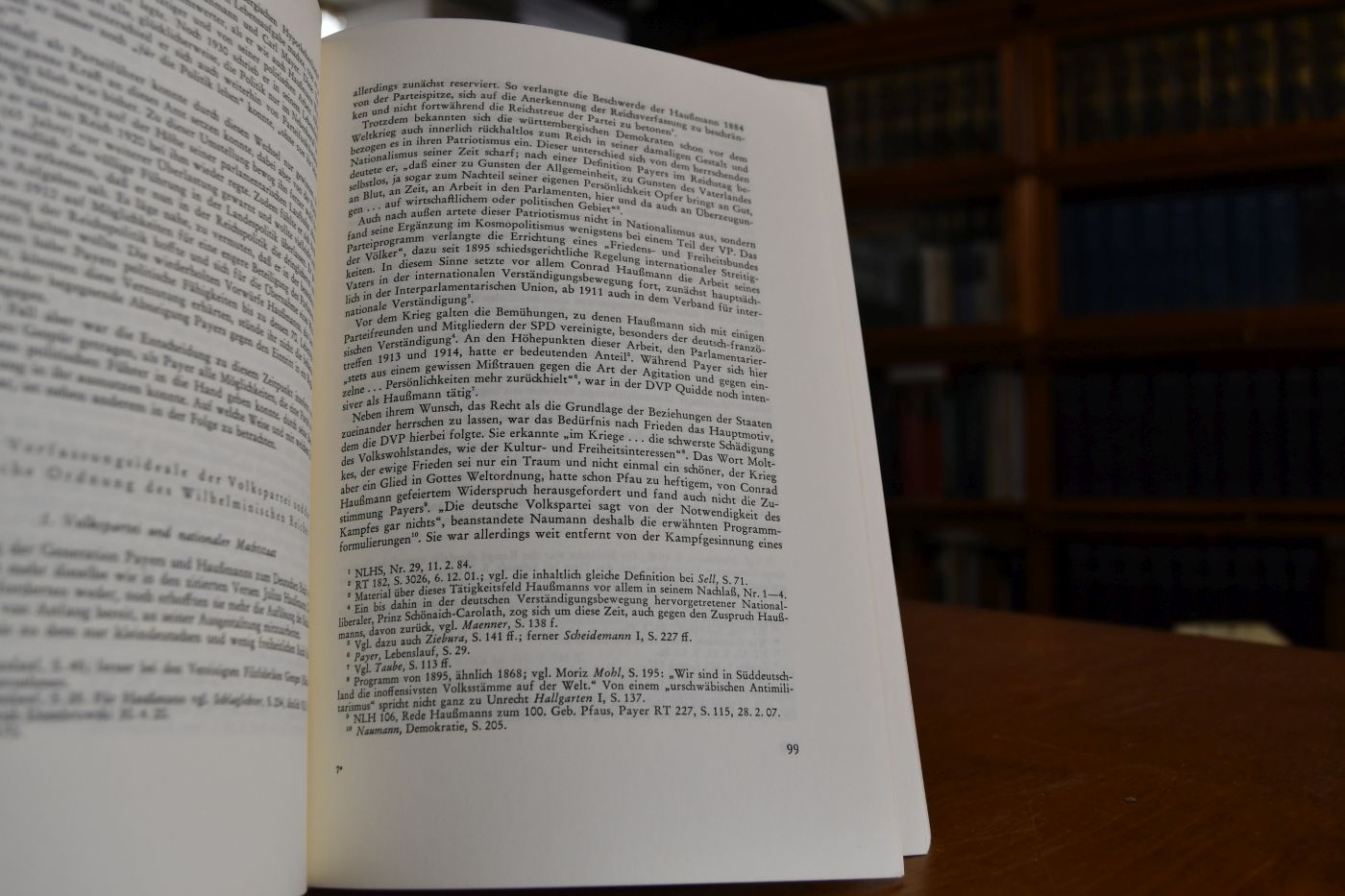 Die württembergischen Demokraten. Ihre Stellung und Arbeit im Parteien- und Verfassungssystem in WÜrttemberg und im Deutschen Reich 1890-1920.