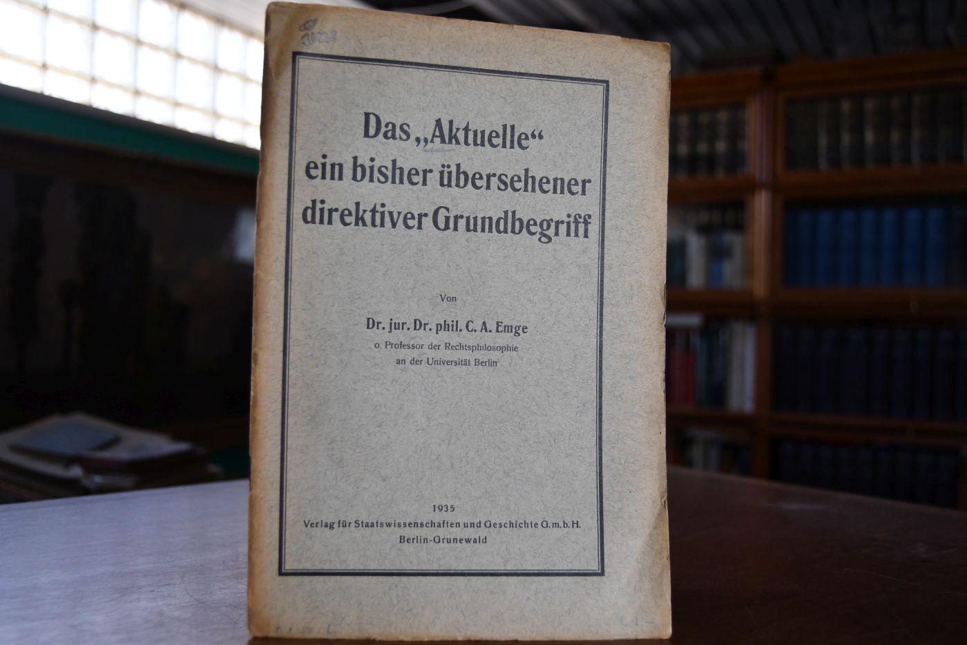 Das "Aktuelle" ein bisher übersehener direktiver Grundbegriff.