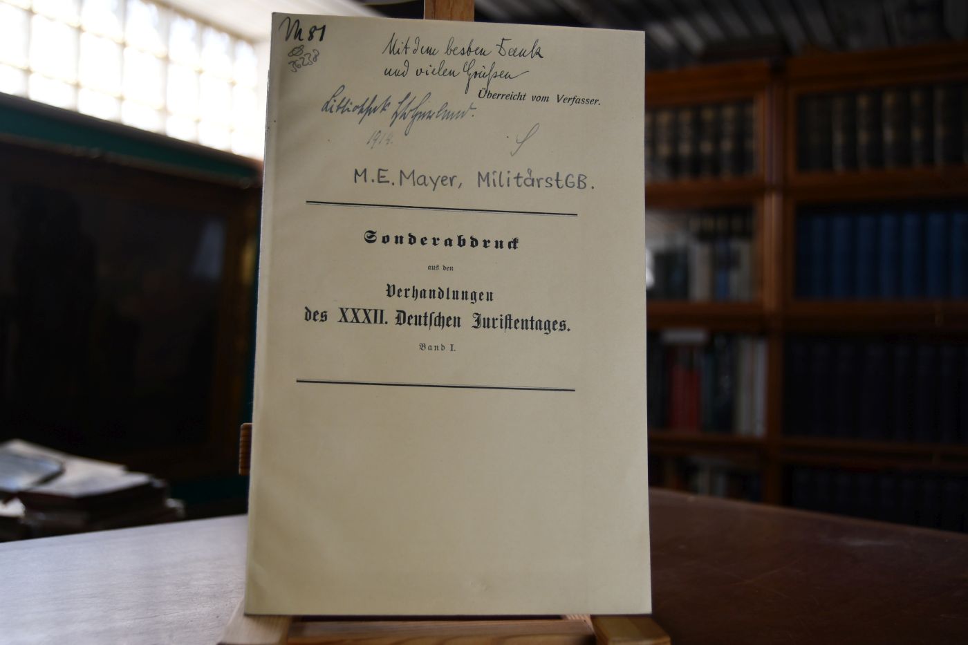 Gutachten des Herrn Professor Max Ernst Mayer in Straßburg i.E. über die Frage Welcher Änderungen bedarf das Militärgesetzbuch, insbesondere mit Rücksicht auf die Reform des allgemeinen Strafrechts?