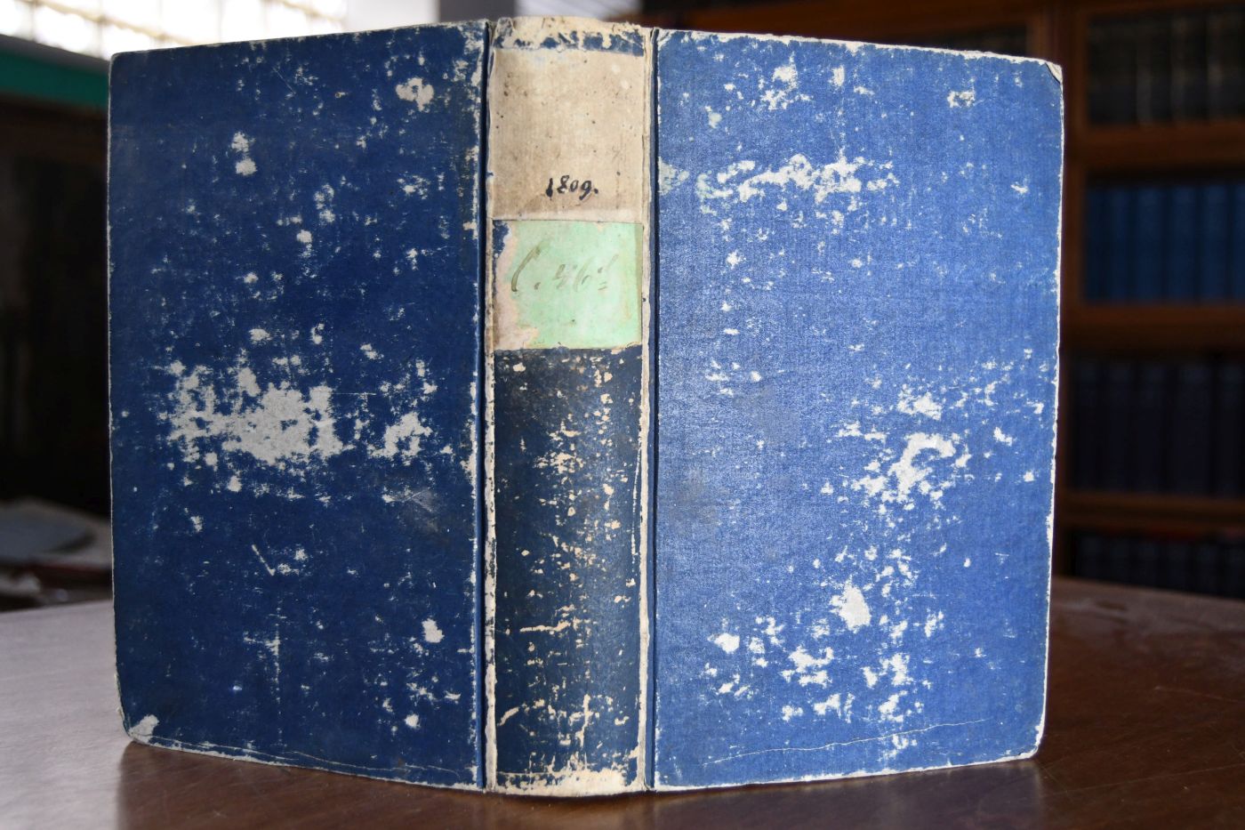Gesetz-Bülletin des Königreichs Westphalen. Erster Theil des Jahrs 1809, welcher die vom 5ten Januar bis zum 29sten März 1809 erlassenen Gesetze und Decrete enthält (Nr. 1 bis 17).