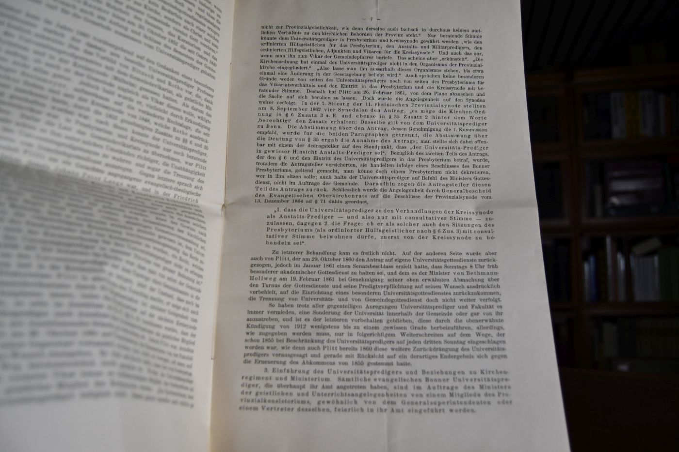 Gutachten über die rechtliche Stellung des evangelischen Universitätspredigers an der Rheinischen Friedrich-Wilhelms-Universität in Bonn.