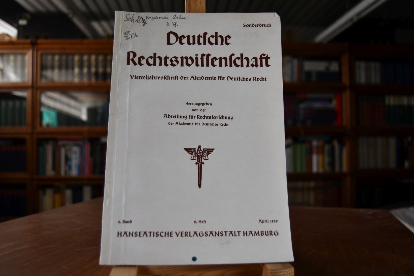 Gehorsam und Verantwortung. Zur Frage des übergesetzlichen Notstands im Militärstrafrecht.