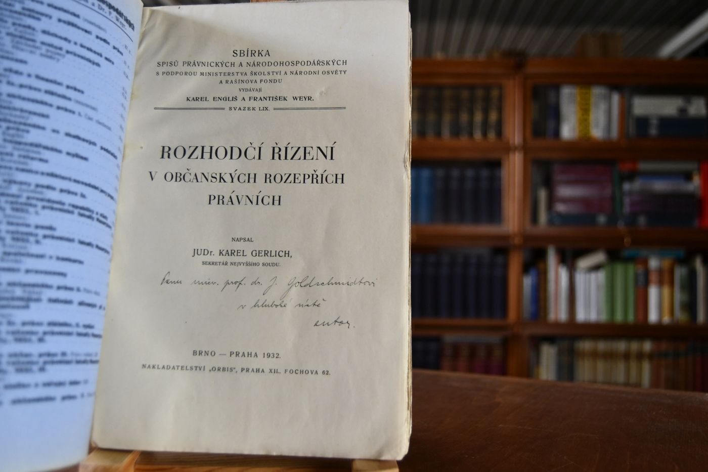 Rozhodci Rizeni v obcanskych Rozeprich Pravnich
