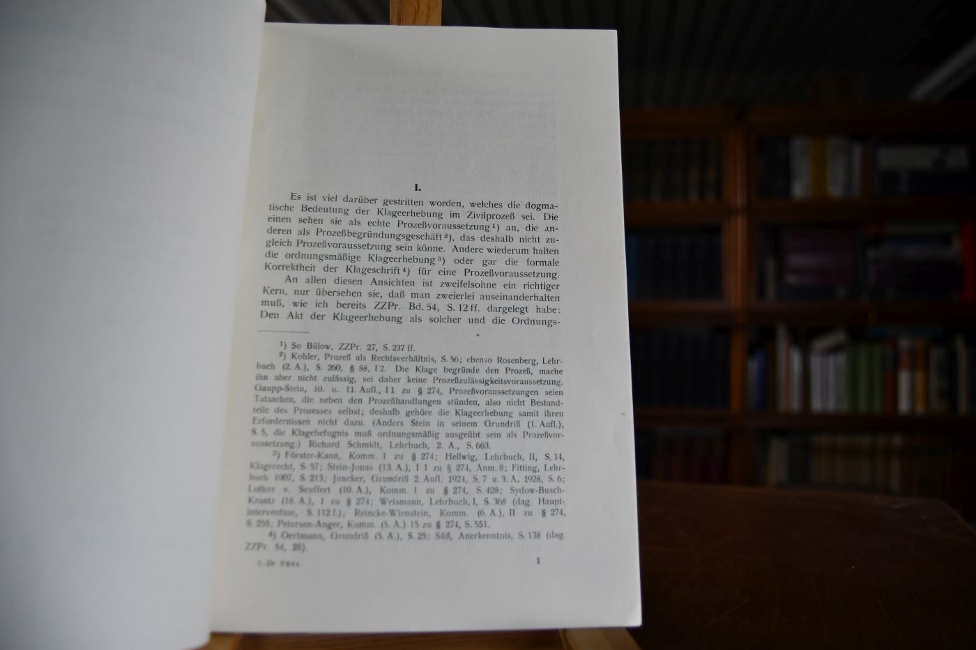 Die dogmatische Bedeutung des Verstoßes gegen die einzelnen Vorschriften der Klageerhebung im Zivilprozeß.