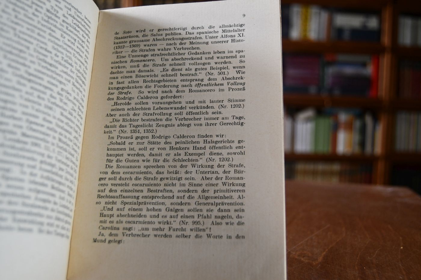 Moderne Strafrechtsauffassungen in Spanien. Zwei Vorträge gehalten an der Hamburgischen Universität.