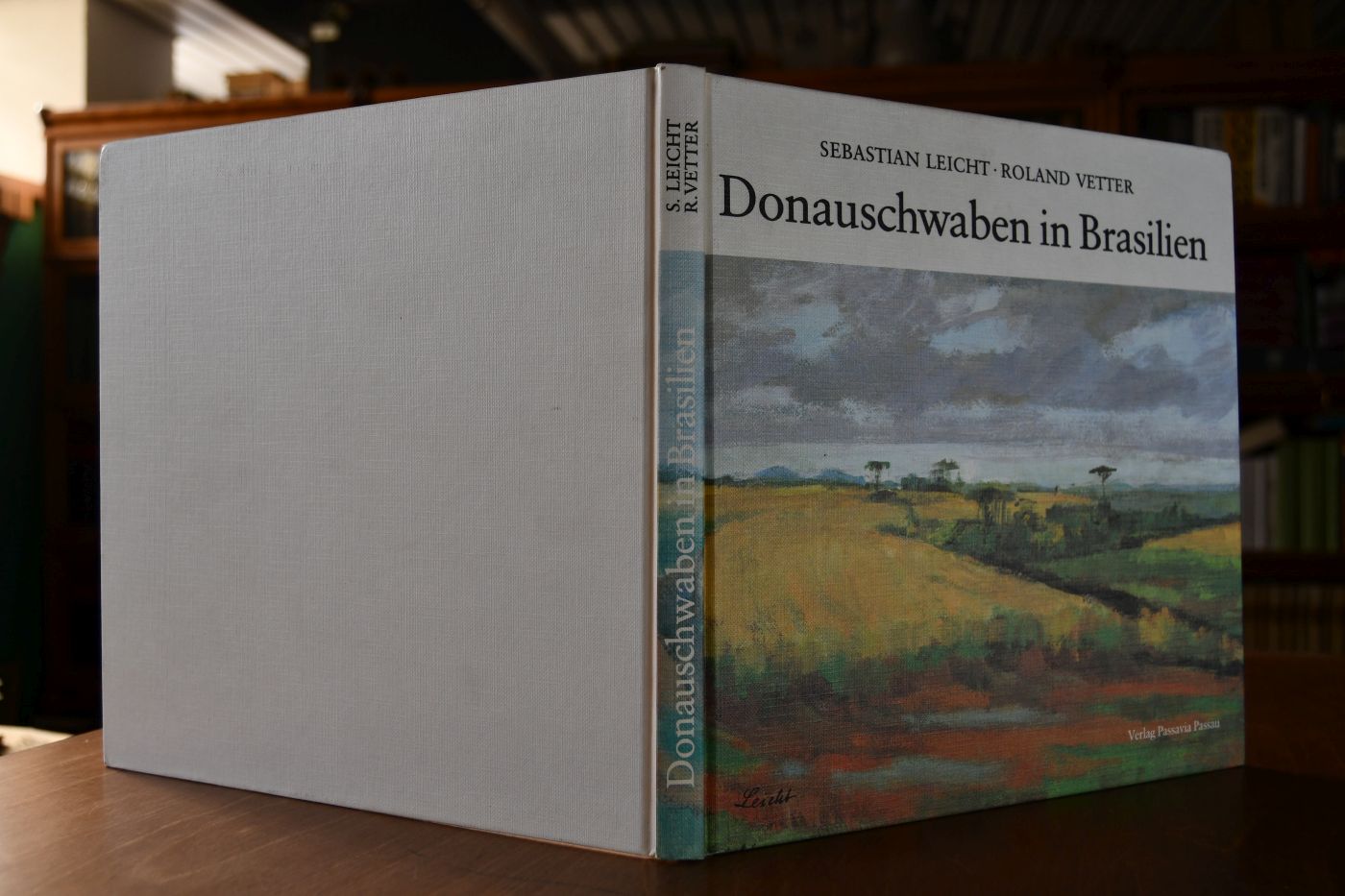 Donauschwaben in Brasilien. Entre Rios - Siedlung als Schicksal. Gedichte und Betrachtungen zu Aquarellen und Tuschezeichnungen.