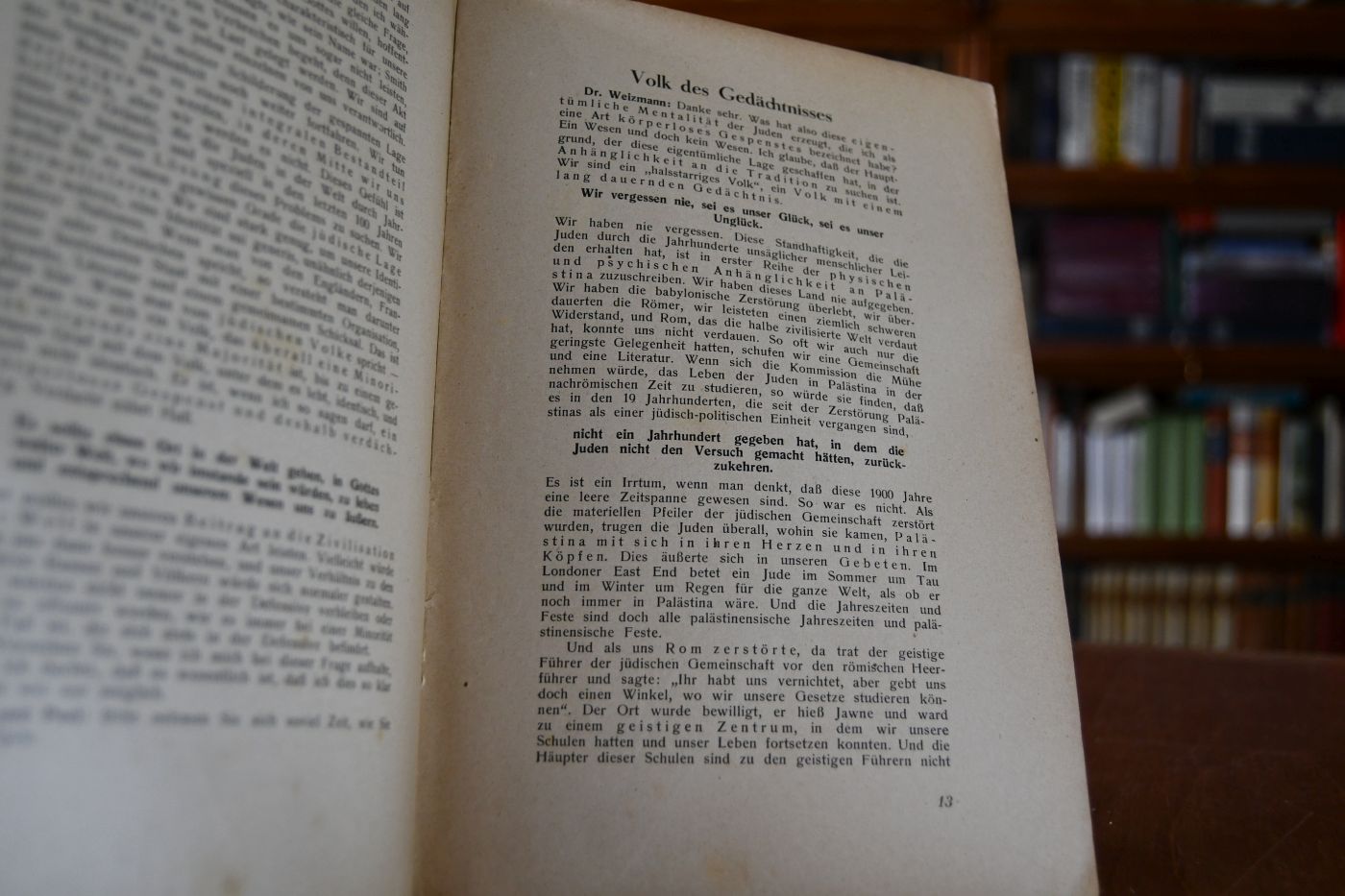 Das Recht auf die Heimat. Chajim Weizmann vor der Königlichen Kommission in Jerusalem.