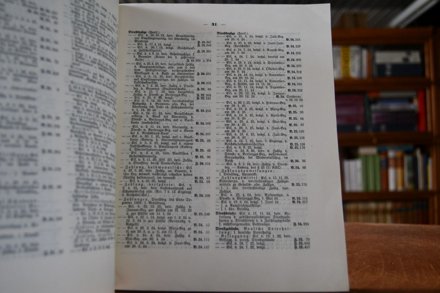 Hauptsachverzeichnis zum Preußischen Finanz- Ministerial-Blatt für die Jahre 1917 - 1926 einschließlich und Preußischen Besoldungsblatt für die Jahre 1923 - 1926 einschließlich. Herausgegeben im Preußischen Finanzministerium.