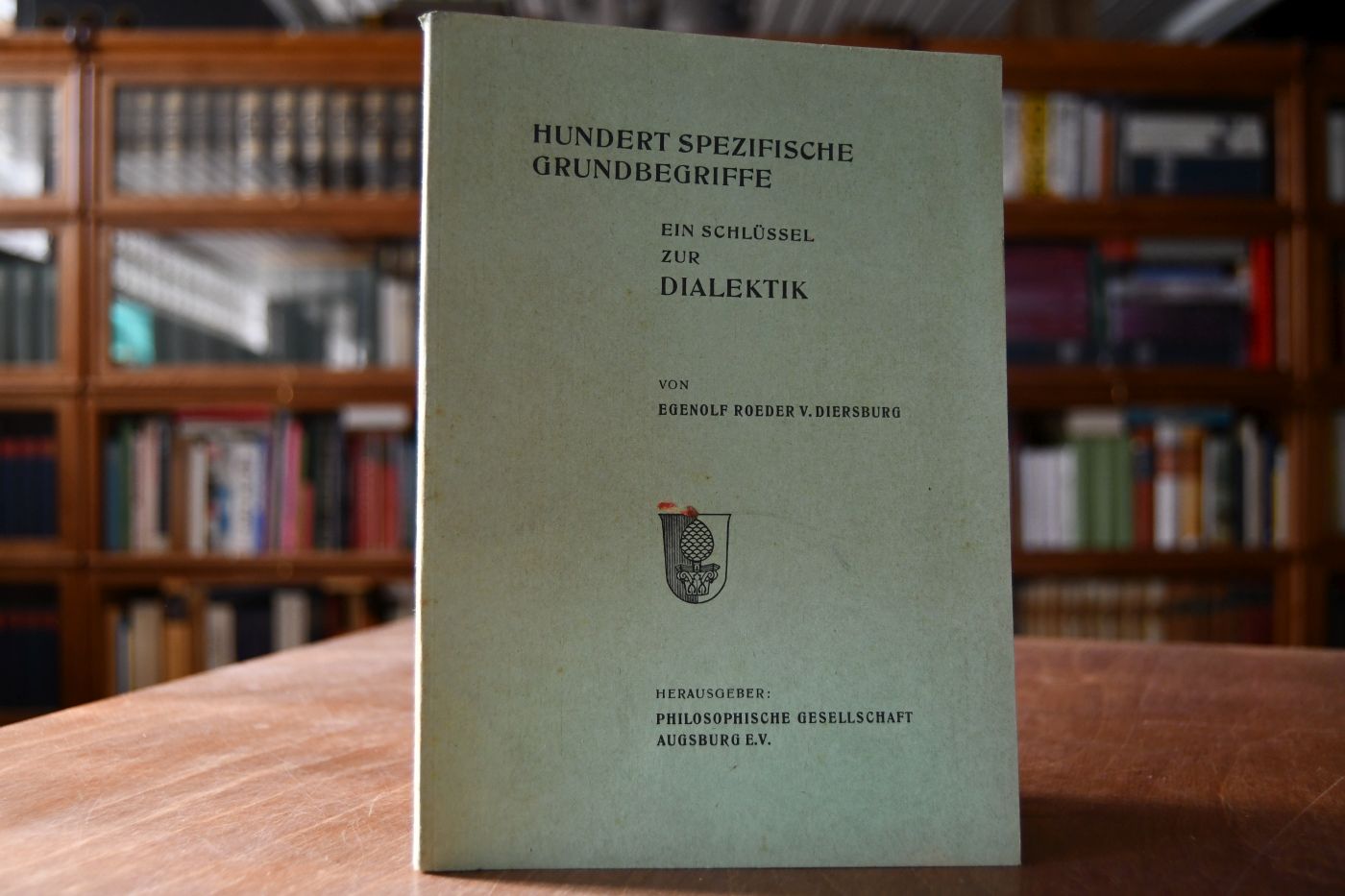 Hundert spezifische Grundbegriffe. Ein Schlüssel zur Dialektik.