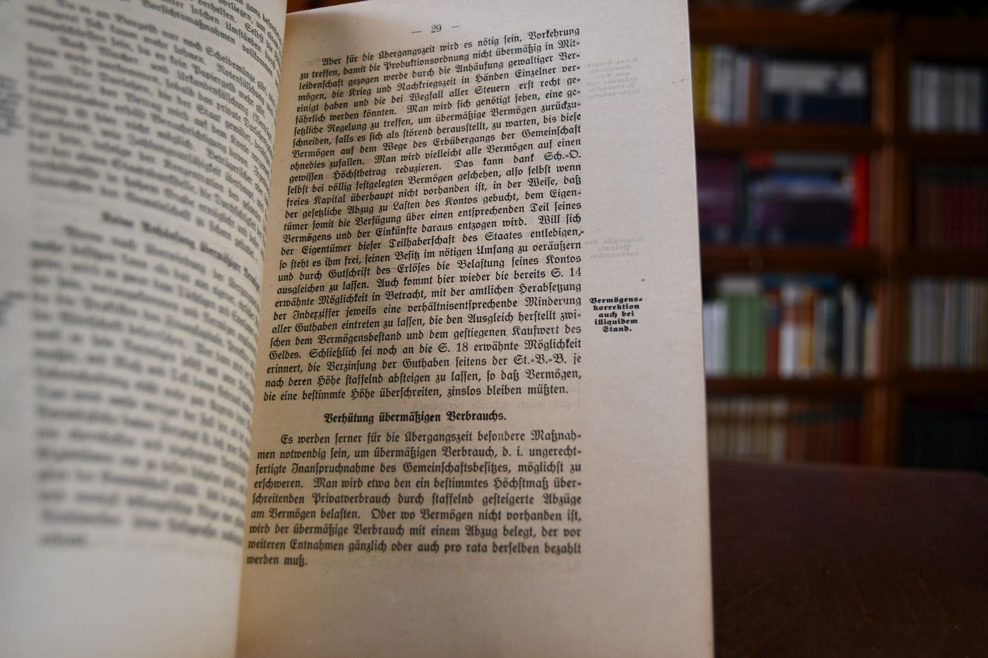Die Verwirklichung der Sozialen Demokratie mittelst Staats-Erbrecht und Scheck-Obligatorium.