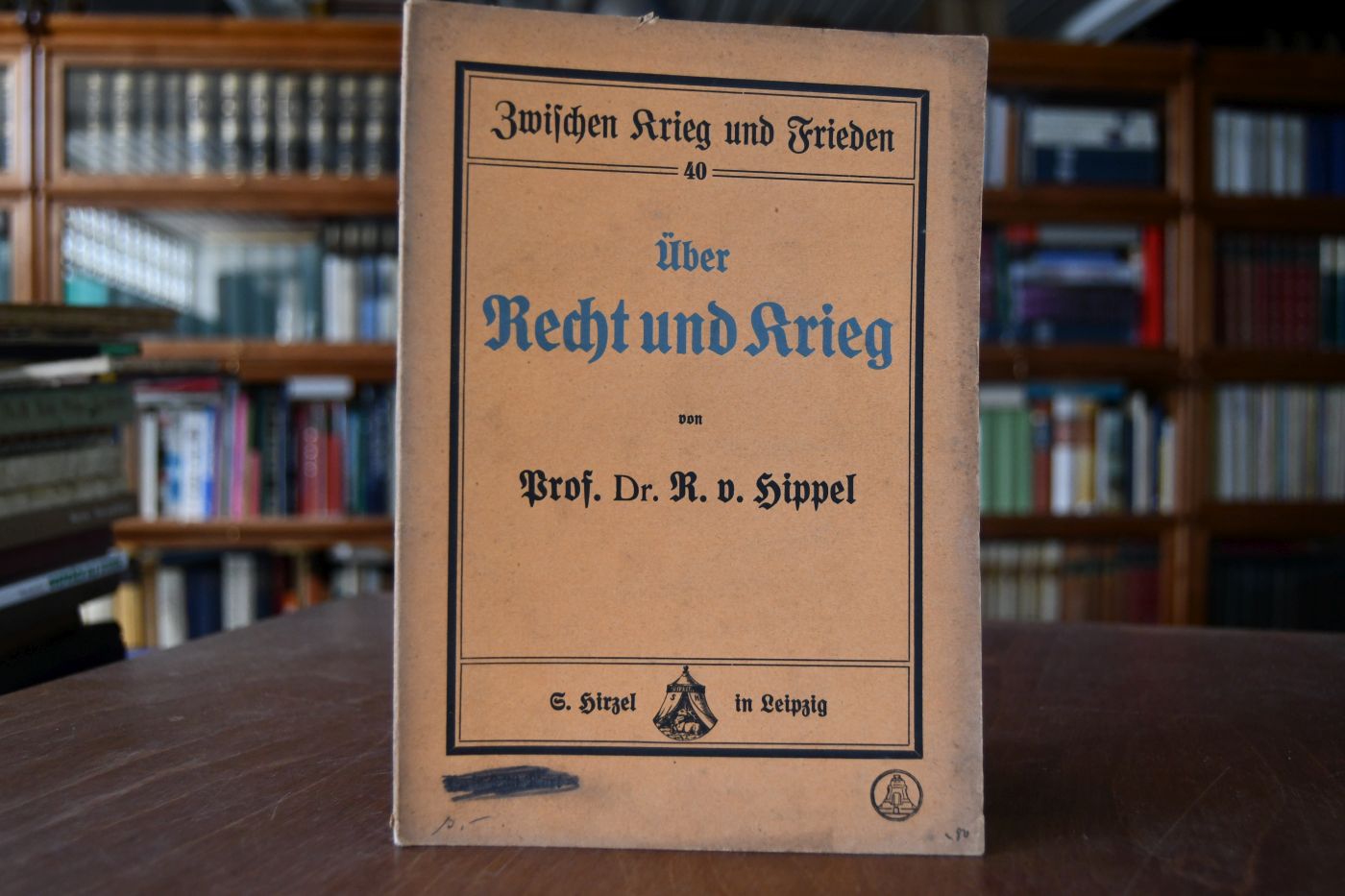 Über Recht und Krieg. Rektoratsrede gehalten am 20. Juni 1917.