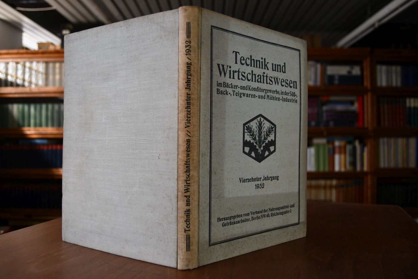 Technik und Wirtschaftswesen im Bäcker- und Konditorgewerbe, in der Süß-, Back-, Teigwaren- und Mühlen-Industrie. 14. Jahrgang (komplett).