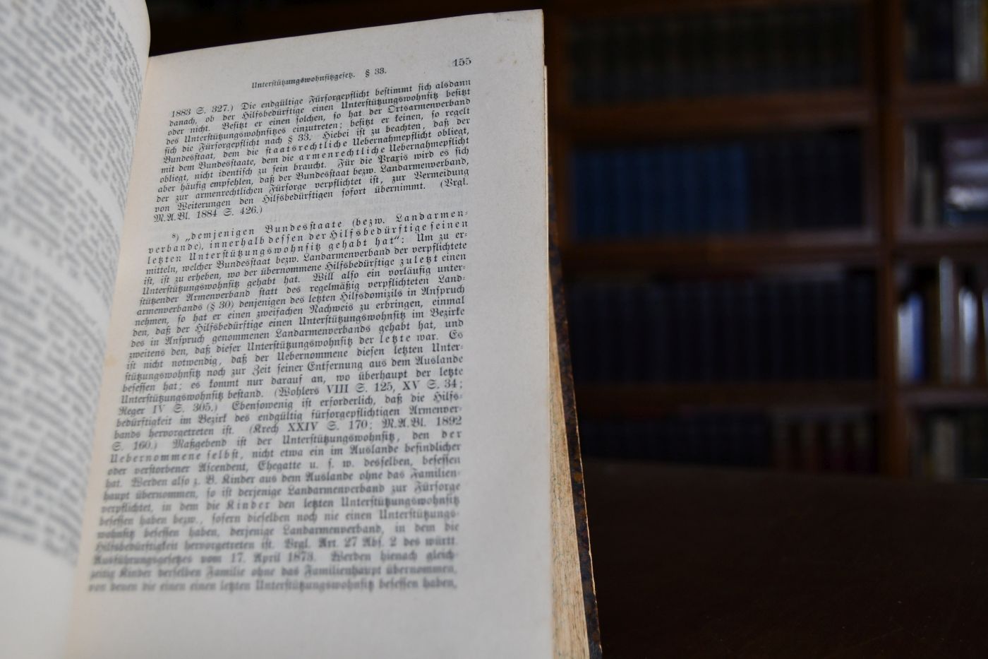 Handbuch des Armenrechts. Eine mit Erläuterungen versehene Zusammenstellung der reichs- und württembergischen landesgesetzlichen Bestimmungen über das Armenwesen.