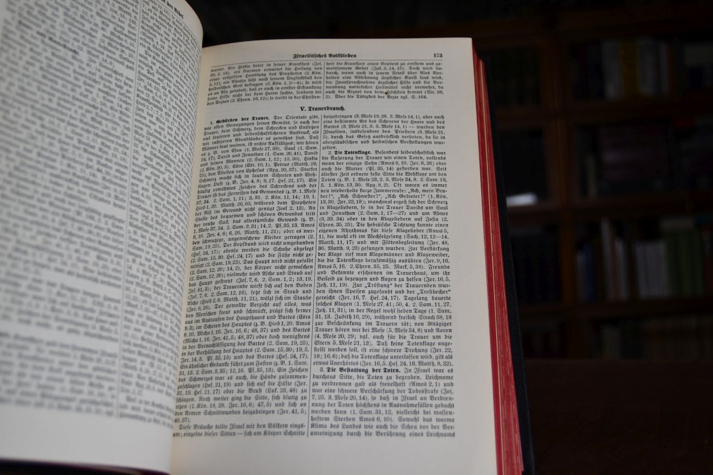 Stuttgarter Biblisches Nachschlagewerk. Anhang zur Stuttgarter Jubiläumsbibel mit erklärenden Anmerkungen.
