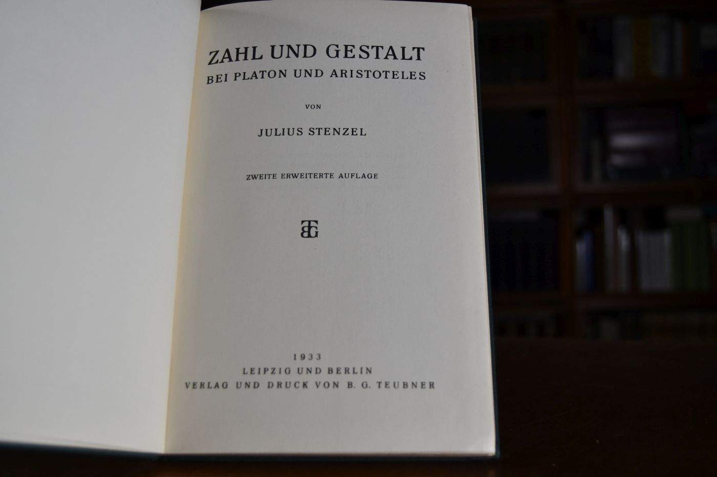 Zahl und Gestalt bei Platon und Aristoteles.