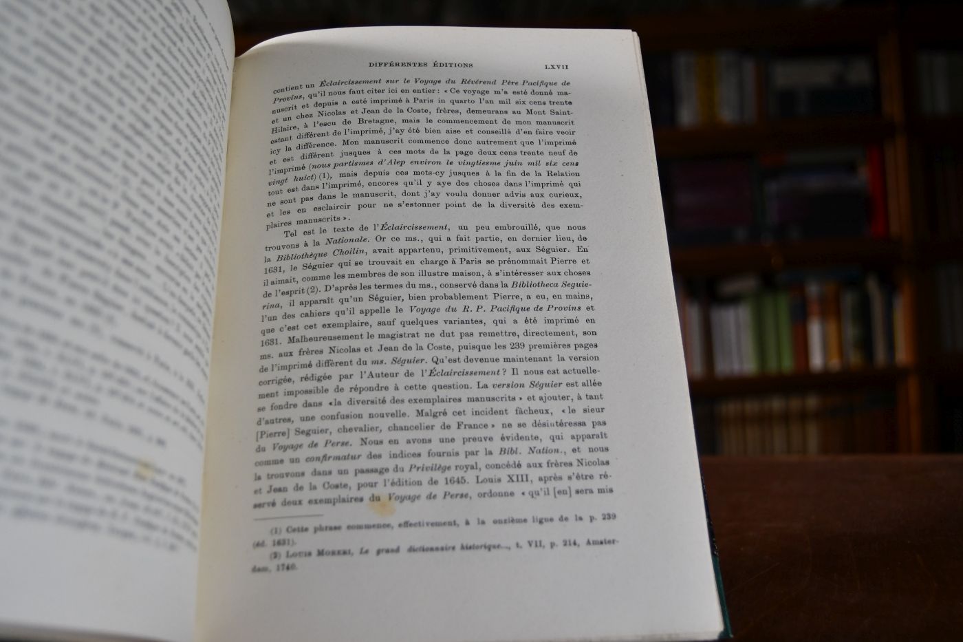 Le voyage de Perse et brève relation du voyage des îles de l`Amerique. Édités avec des notes et des introductions critiques par Godefroy de Paris et Hilaire de Wingens.