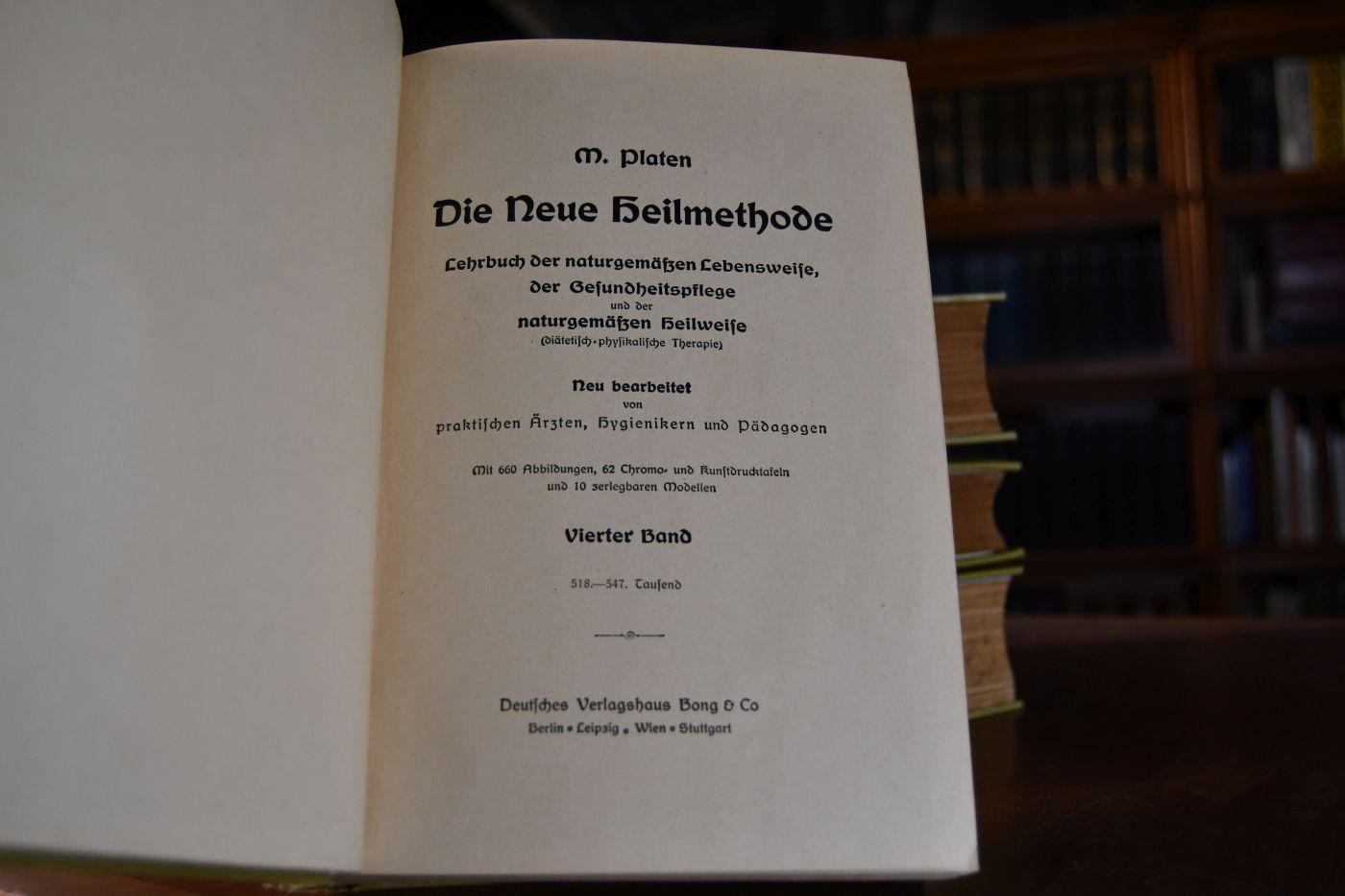Die neue Heilmethode - Lehrbuch der naturgemäßen Lebensweise, der Gesundheitspflege und der naturgemäßen Heilweise (diätetisch-physikalische Therapie).