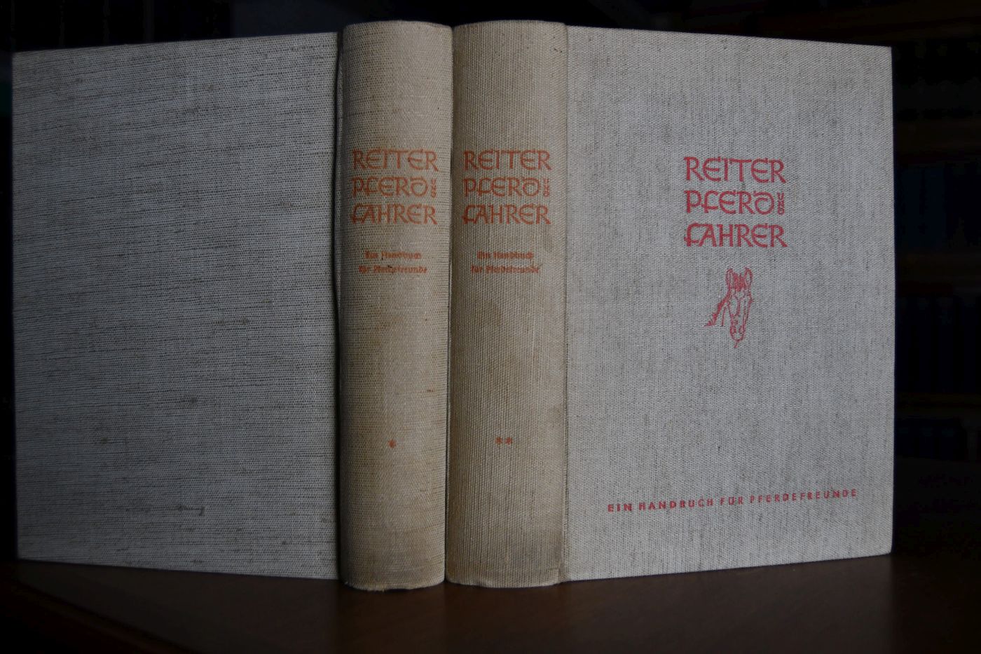 Reiter, Pferd und Fahrer. Ein Handbuch für den Bauern, Landwirt und Züchter, den Soldaten, Reiter und Fahrer und für alle Pferdefreunde. 2 Bde. (komplett).